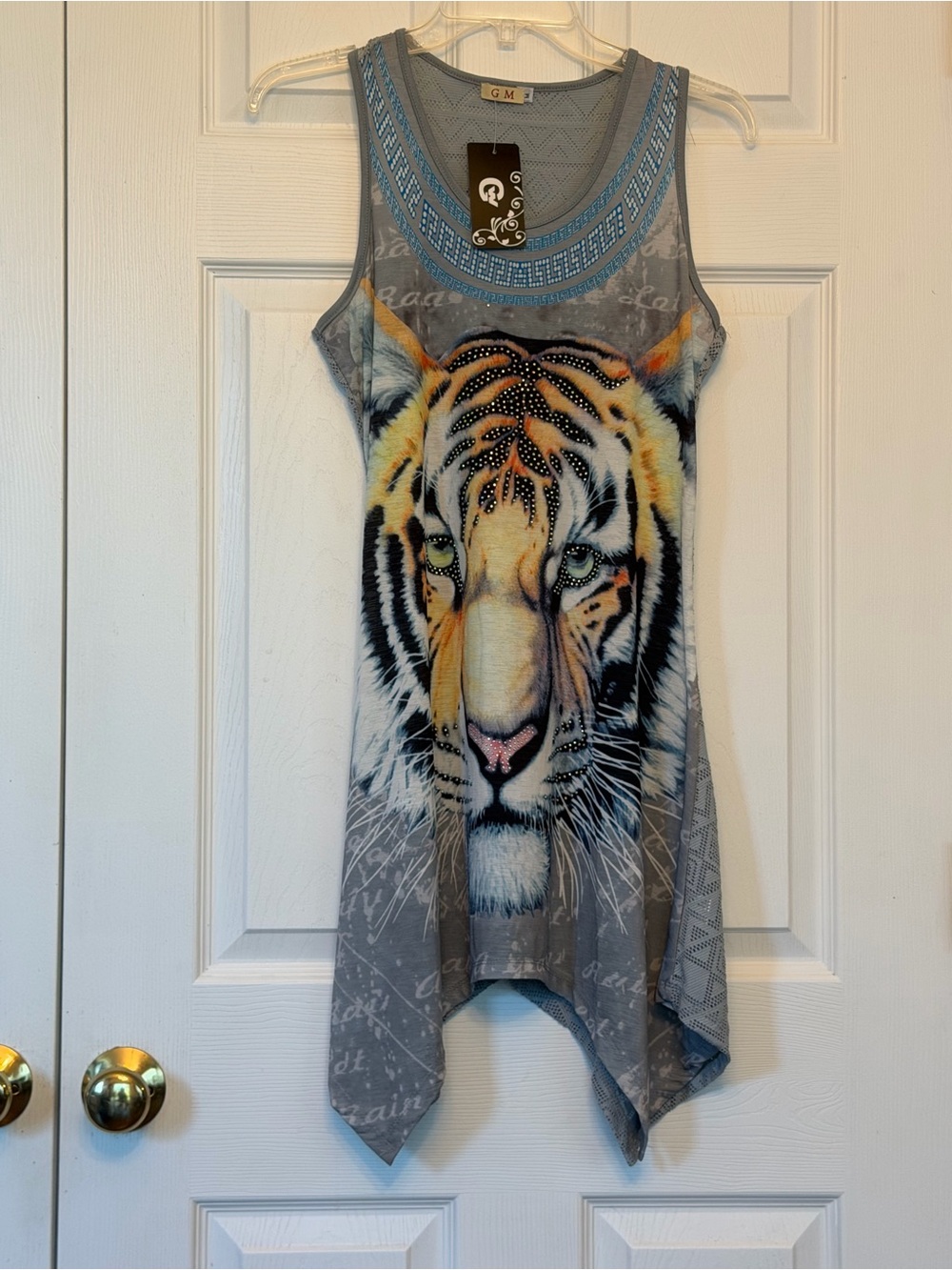 NEW *** Women's Grey Tiger Print Sleeveless Tunic/ Tank Top